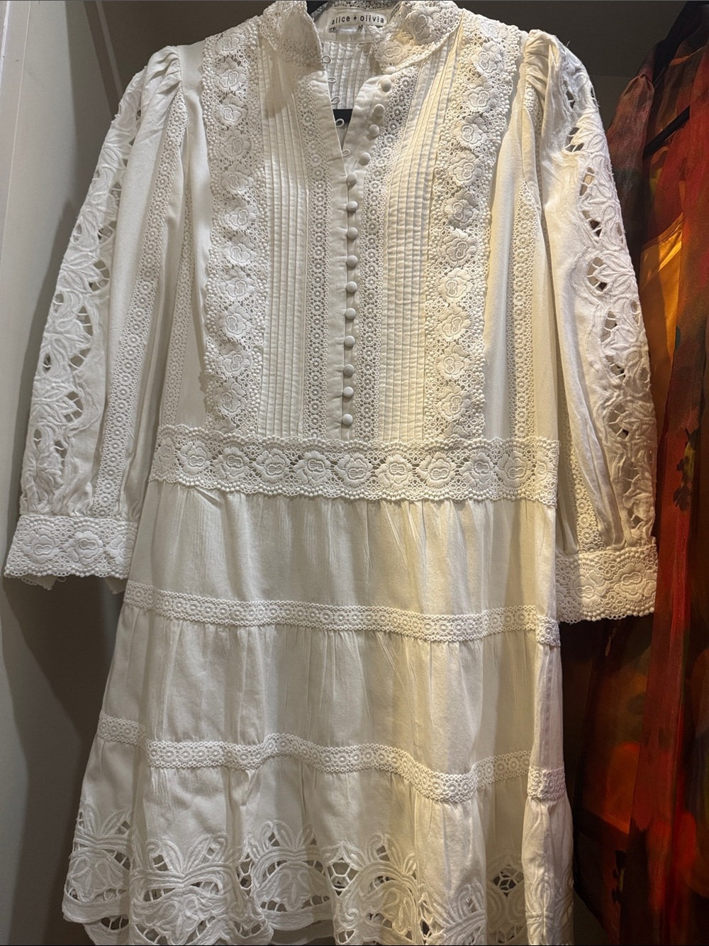 Alice + Olivia White Lace-Detail Long Sleeve Dress
